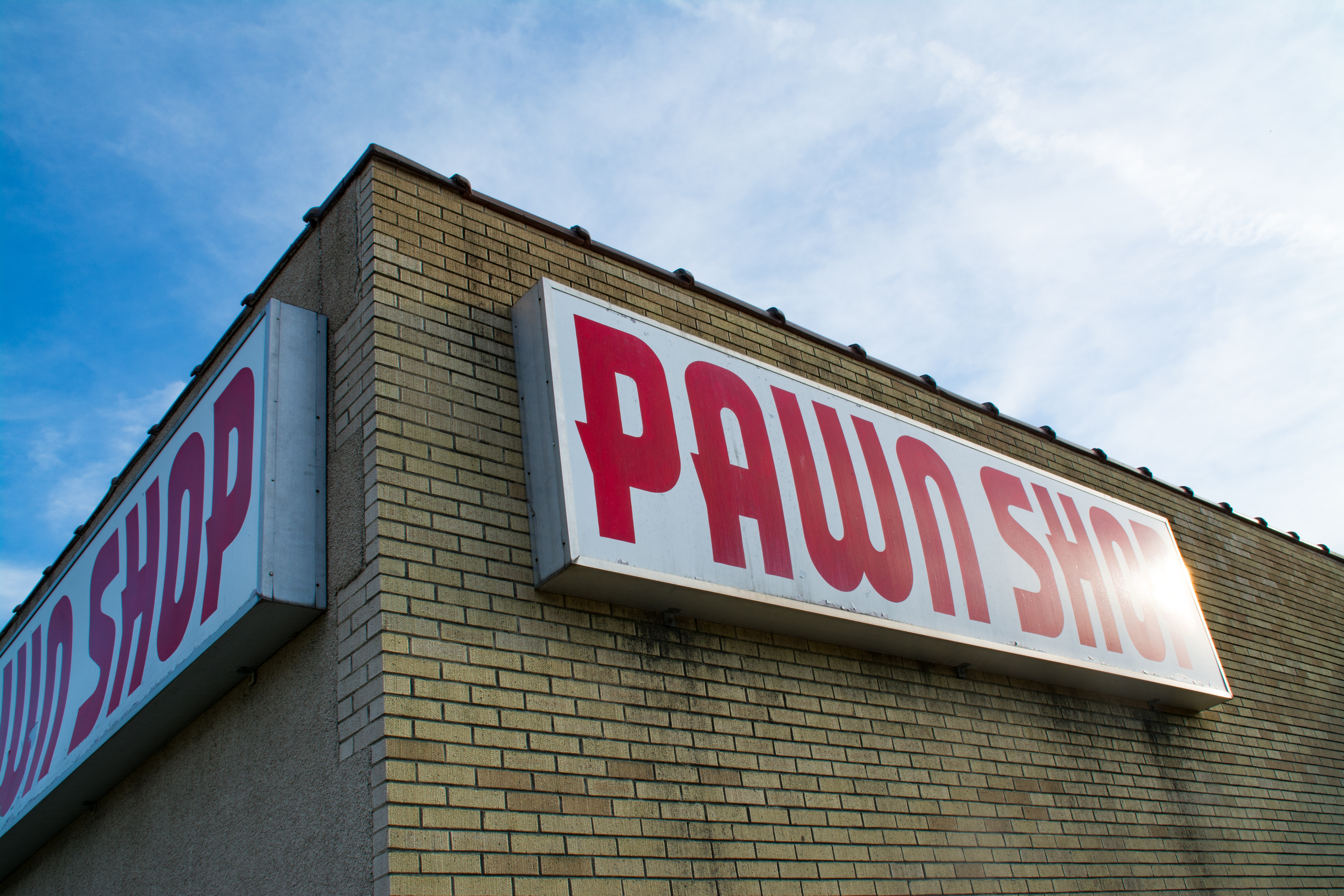 Pawn Shop Appraisal vs Valuation vs Evaluation: Which One Do You Need?